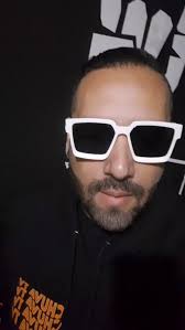 O mais foda que tem "Todo mundo ama" o mestre @chuva_tv dando aquele  parabéns para a Pagenumetal, ah meu mano uma honra pra mim !!,  #PageNumetal200mil #ChuvaTv