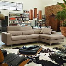 Produzione e vendita divano in pelle su misura per il tuo salotto. Poltrone Sofa Divani Divani Moderni