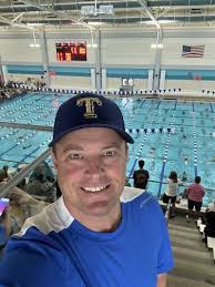 Daniel Spradley's Instagram, Twitter & Facebook