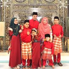 Hidup kita untuk berusaha menyempurnakan bukan mengharapkan kesempurnaan. Anak Berjaya Hafaz Al Quran Umur 9 Tahun Didikan Agama Dr Asyraf Wajdi Patut Jadi Ikutan Nona