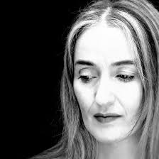 SHE IS THE COSMOS, AND SHE IS PLUGGED IN: WIND BACK WEDNESDAY WITH LISA  GERRARD, ONE HALF OF DEAD CA