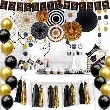 Specialized party supply stores often have an entire section. Must Have Decorations For An Easy Graduation Party 2021