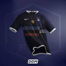 Selon france 24, le gardien de l'équipe avait déjà porté un numéro similaire en 2002, sans. France Euro 2021 Concept Jersey