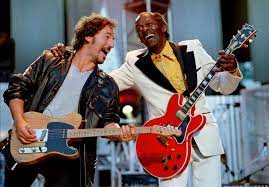 Chuck Berry, Rock n Roll Pioneer, Dies at 90 - The New York Times