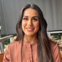 Lana Graham's Instagram, Twitter & Facebook