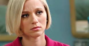 Il Paradiso delle signore, trama 31/10: Irene riceve una proposta da zia  Sandra.....Vedi i dettagli nel commento 👇👇👇