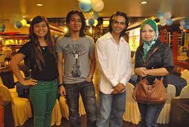 With both residential and commercial clients, colors in motion will assess ycolours in motion sdn bhd wants and needs relating to colors. Reel In Motion Sdn Bhd Home Facebook