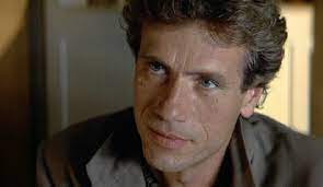 Bei der sommergala 2019 des presseball berlin plauderte jürgen prochnow mit seiner frau verena wengler übers tanzen, fitness und einen ganz besonderen moment. Jurgen Prochnow Should Have Been A Huge Star In The States Go Retro