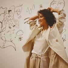 Contacter par courrier à l'adresse postale : L Exception Designer Concept Store