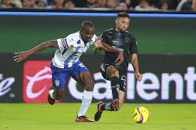 Mexico liga mx clausura 2020/2021 round: Dairon Mosquera Leonel Vangioni Dairon Mosquera And Leonel Vangioni Photos Zimbio