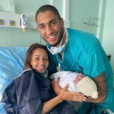 Happy and united, the two olympic boxing champions in rio spin again the perfect love and do not hesitate to share it on their social networks. France Boxers Estelle Mossely And Tony Yoka Announce The Birth Of Their Second Child Afroculture Net