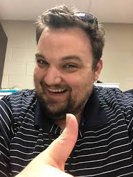 Hello! ٩( 'ω' )و I'm Braeden, 30, they/them, pan, and very bad at  introductions. I'm some kind of artist, allegedly, and super in to cooking,  games, and tabletop. I've lived in Abilene