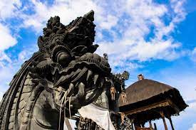 Kampung rawa biru terletak dalam balai taman nasional wasur. Best Things To Do In Bali Attractions And Local Experiences Love And Road