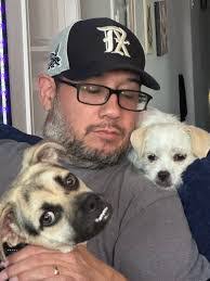 Annette Castellanos's Instagram, Twitter & Facebook