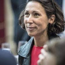 Carol Widmer's Instagram, Twitter & Facebook