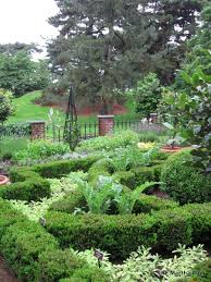 Martha Stewart Herb Garden At Nybg Beautiful Gardens Herb Garden Dream Garden