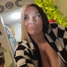 Little Miss Tour Manager Kelly Osbourne 🤗