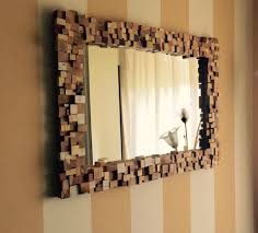 Scegli tra i nostri prodotti: Specchio Con Cornice A Mosaico In Legno Multi Wood Di Design Wanos Wood Design