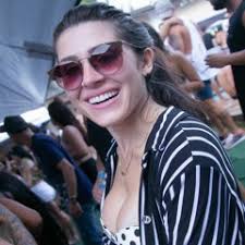 Stream Roberta Rangel