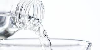 Kemasan minuman ini tersedia dengan berbagai bentuk. Sedang Mencari Pembekal Botol Plastik Botol Anggun