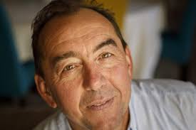 L'Amour est dans le pré : Mickaël demande Nadia en mariage après une  déclaration enflammée