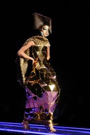 Christian Dior At Couture Spring 2004 Fashion Fail Fashion Conceptual Fashion