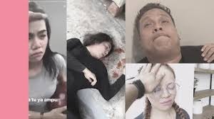 Reaction video awek manja pegang anak patung. Awek Lapar Dan Panas Nak Cendol