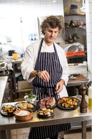 Sí recibió el respaldo de las figuras del. La Panaderia De Pablo Olivos Zarpado