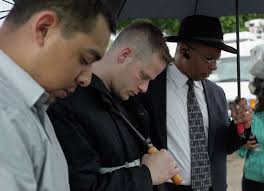 Firefighter injured in hotel inferno receives hero's welcome home from  hospital