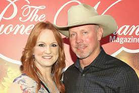 WATCH: Ree Drummond Rescues Husband Ladd From a Pond