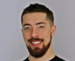 Nie Jan Paweł II ani s. Faustyna Kowalska. Księżna Daisy wygrała głosowanie  na patronkę szkoły w Wałbrzychu. Czy trzeba podgrzewać emocje?