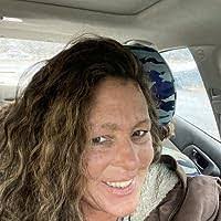 Allie Sowell's Instagram, Twitter & Facebook