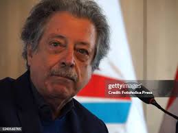 116 Humberto Garcia Stock Photos, High-Res Pictures, and Images