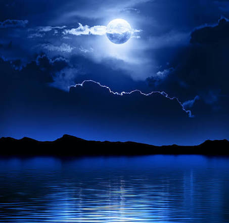 30+ Dark Blue Full Moon In Cloud With Water Reflection Stock Photos,  Pictures & Royalty-Free Images - iStock
