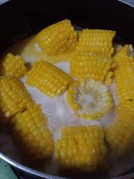 Jagung yang sedap perlu berlemak dan lembut isinya. Jom Ke Dapur Resepi Jagung Rebus Cheese Viral Apa Kata Facebook
