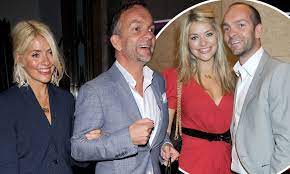 On august 4, 2007, the pair pronounced each other husband and wife. Holly Willoughby Jokes She Thought Her Husband Dan Baldwin Was A Di D When They Met Daily Mail Online