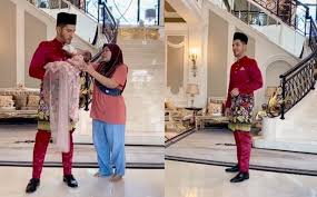 Aliff syukri (born april 3, 1987) is famous for being entrepreneur. Dato Aliff Syukri Net Worth