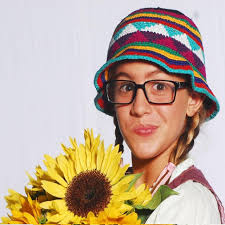 Key & BPM for Amigos del Corazon by Patito Feo, Las Divinas