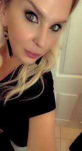 Who is looking for adventure buddies