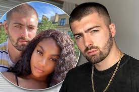 Gogglebox's malone family adds new member in latest episode alongside a series of photos from the big day, tom wrote: Tom Malone Jr Hints He Could Quit Gogglebox As Bosses Ban Girlfriend From Show Mirror Online