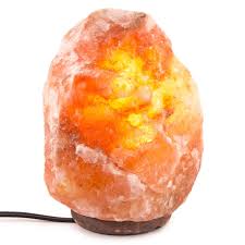 12 Reasons To Keep A Himalayan Salt Lamp In Every Room Of The House The Jerusalem Post