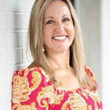 Eleanor Cornett's Instagram, Twitter & Facebook