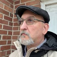 Keith Ainsley's Instagram, Twitter & Facebook