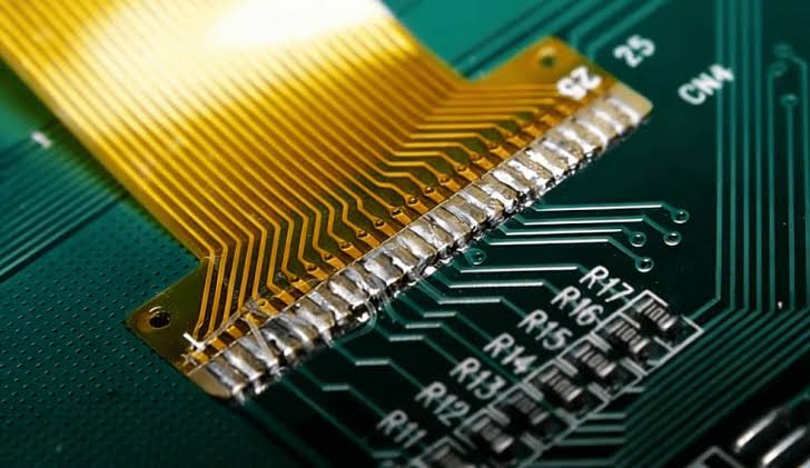 Soldered FPC vs Connector FPC