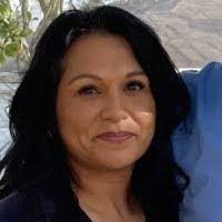 Stacey Rios's Instagram, Twitter & Facebook