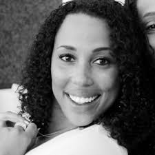 Nia Simmons (@nia_poshstudio)