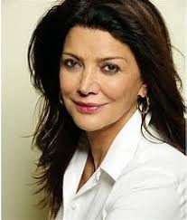 Black American Actresses Over 40 Shohreh Aghdashloo Is An Iranian American Actress Brunette Actresses Blonde Actresses Shohreh Aghdashloo