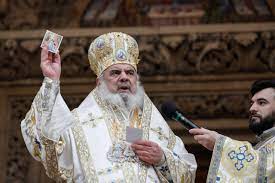 Patriarhul daniel vizitat de brad parscale, directorul digital media al lui trump. Patriarhul Daniel Decorat La Implinirea Varstei De 70 De Ani Cursdeguvernare Ro