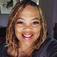 Sheila Eberhardt's Instagram, Twitter & Facebook