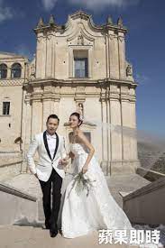 Luxewedding muse, wedding 夢幻婚紗, 台中頂級婚紗會館, 西敏英國手工婚紗. å½±ç‰‡æ›å…‰ å®‰ä»¥è»'ç¾©å¤§åˆ©æ‹å©šç´—æž—ç‚³å­˜æŽŒé¡mv è˜‹æžœæ–°èžç¶² è˜‹æžœæ—¥å ±